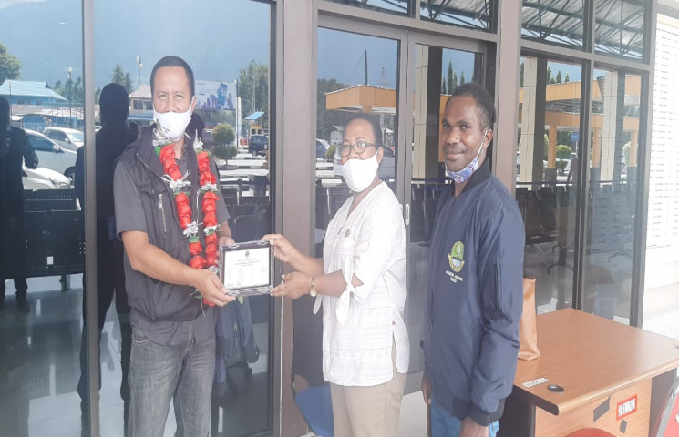 DPPAD Papua Pulangkan 284 Lulusan Program ADEM Khusus OAP